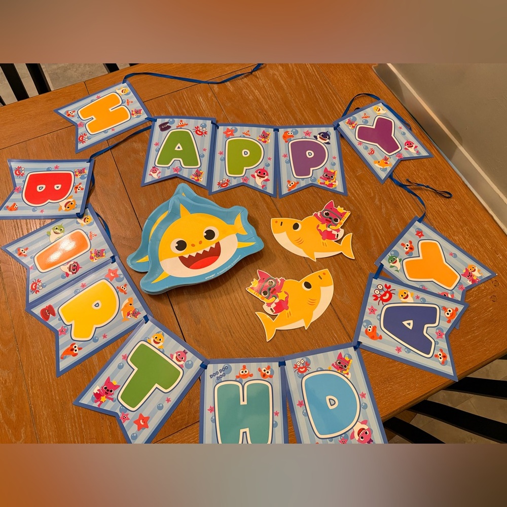 Baby Shark Birthday Party Banner & Plates Set